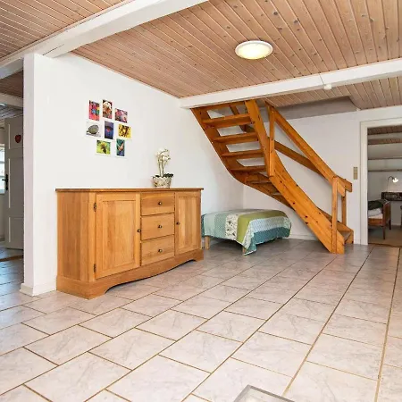 Tatil Evi Four-bedroom Holiday In Hojer