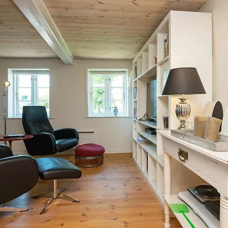 Four-bedroom Holiday In Hojer Tatil Evi *